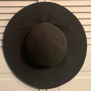 Black Wide Brim Felt Hat